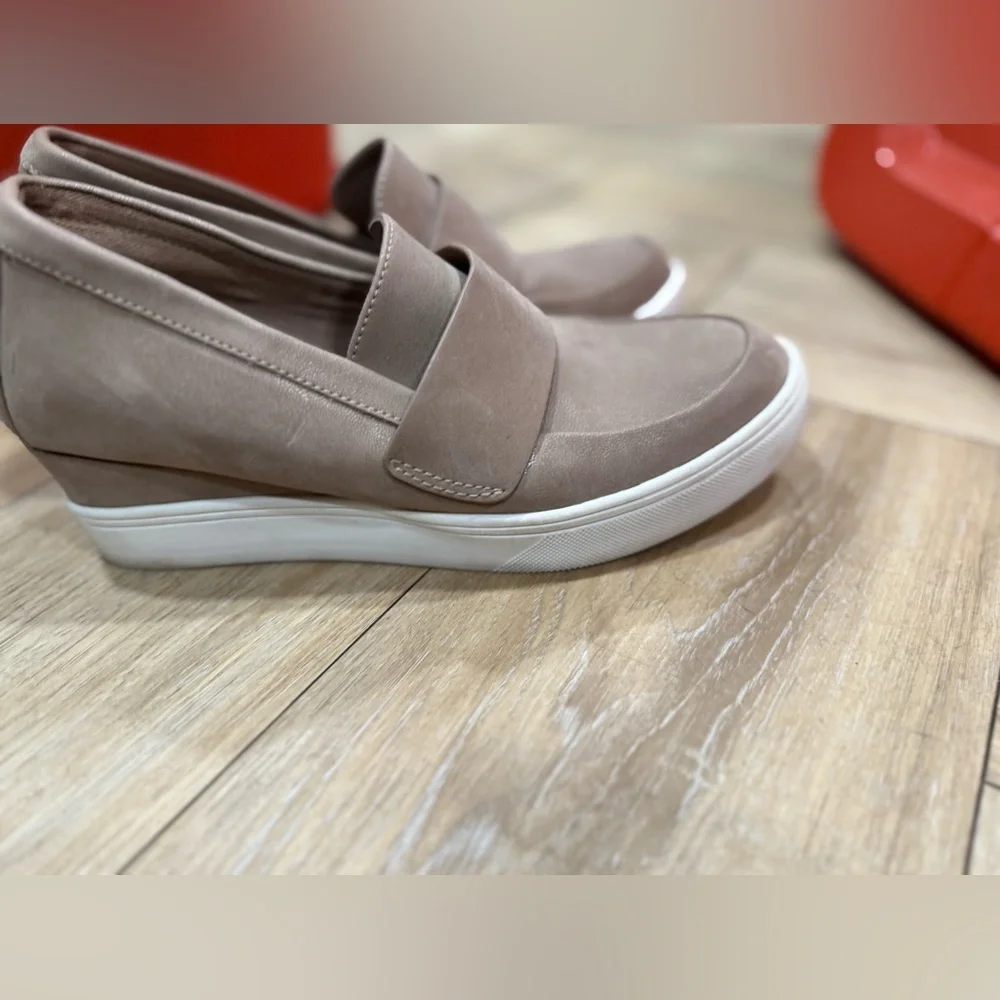 MIA‎ Women's Jena Platform Loafers, Tan, size 7M, worn 1x